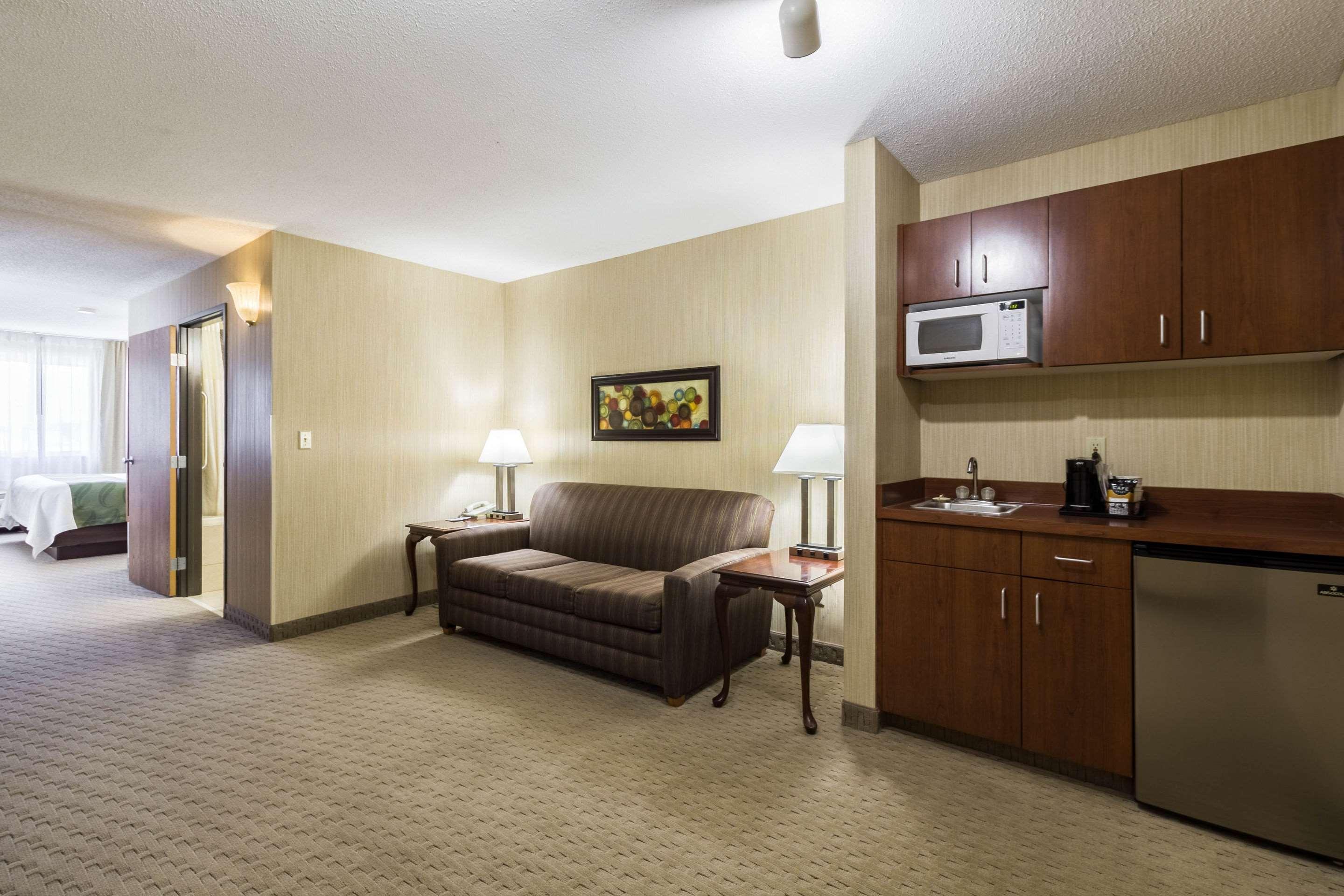 Quality Inn Marshall Mn Near University Экстерьер фото