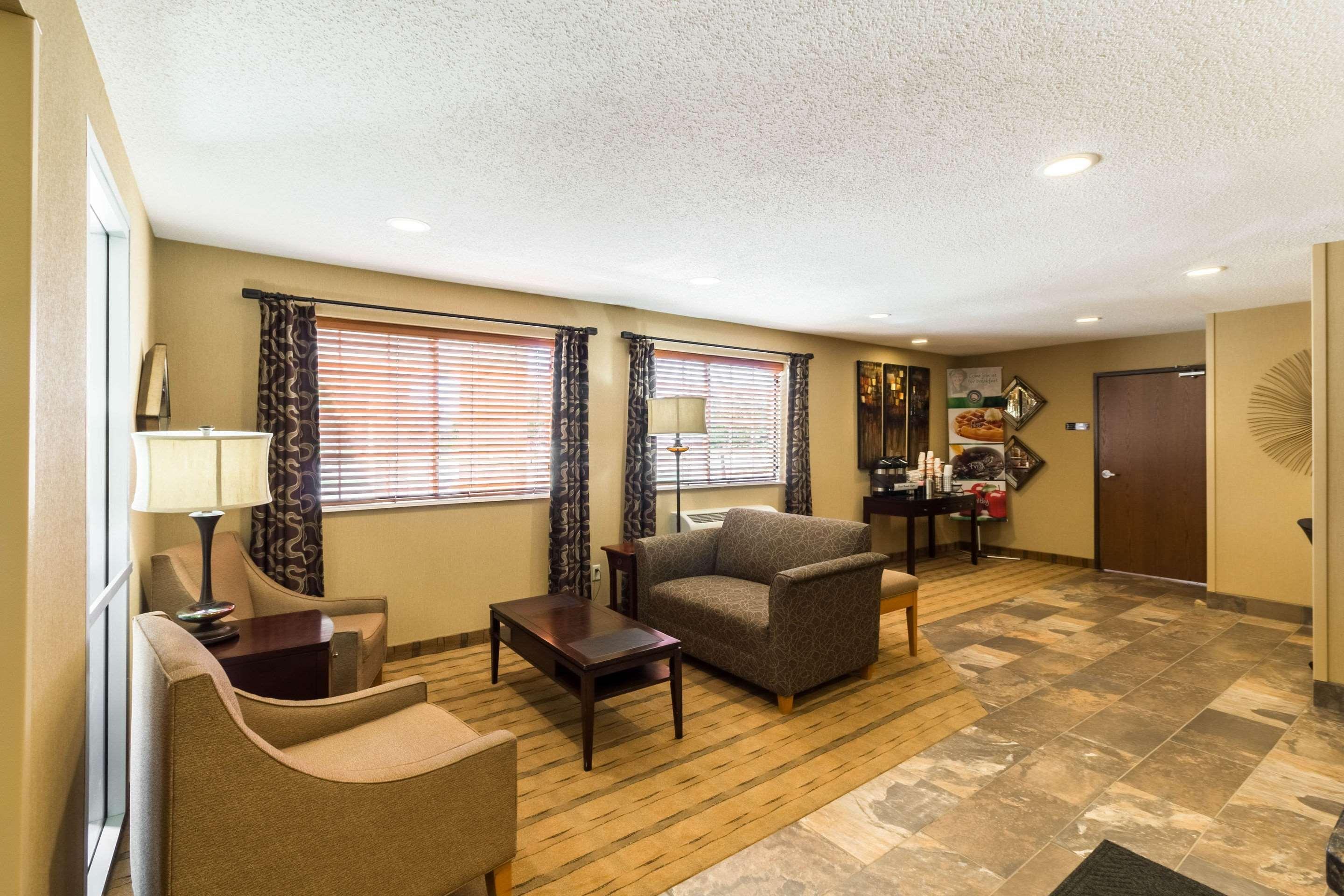 Quality Inn Marshall Mn Near University Экстерьер фото